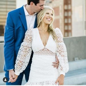 RED DRESS BOUTIQUE WHITE DRESS